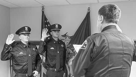 2 new deputies sworn in