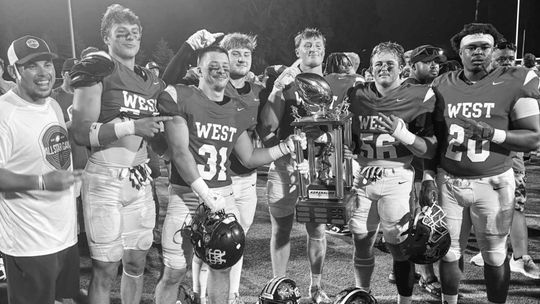Allen plays in football all-star game