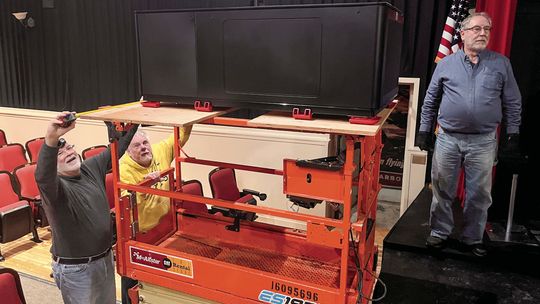 Bay Theatre installs laser projector