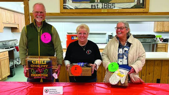 Chili event raises $615