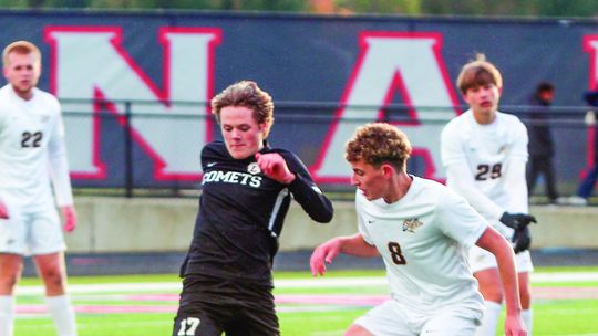 Comets advance to Final Four