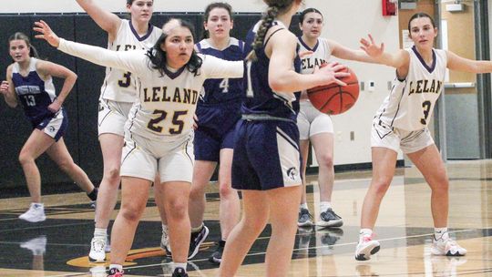 Comets continue winning ways