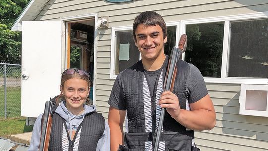 Eaton siblings compete for Top Gun honor