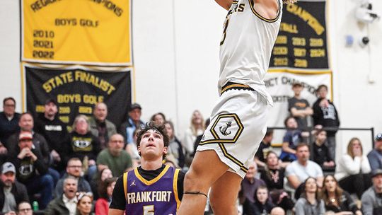 GL dominant in conference play