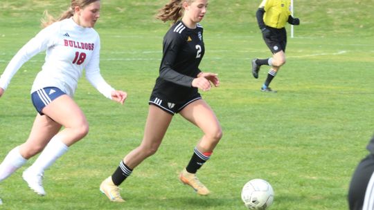 GL's Cooper scores twice in soccer win over Kingsley