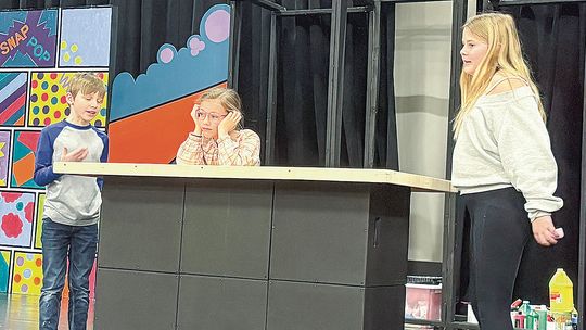 GL students to perform musical