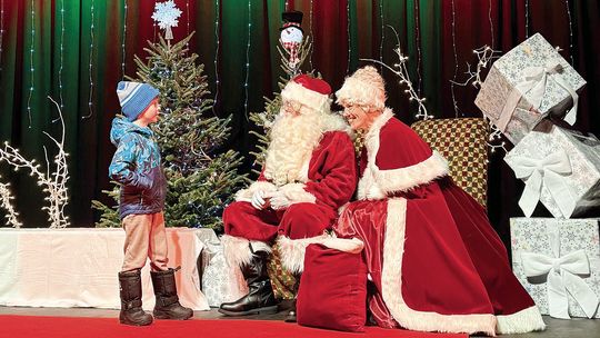 Holiday Mart Saturday