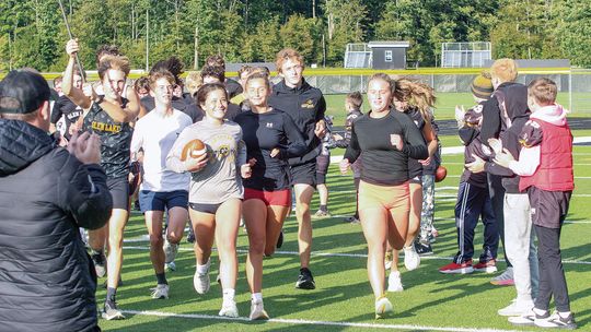 Laker cross country delivers gameball