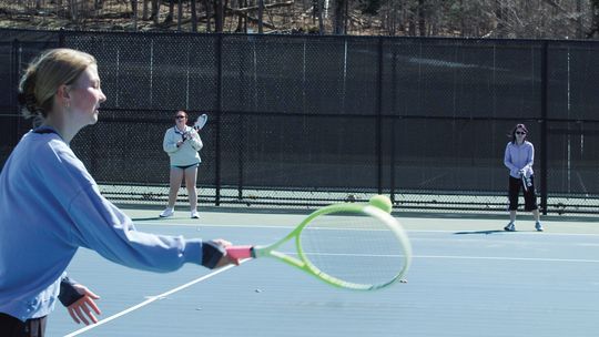 Laker girls tennis enters second season