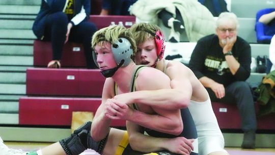 Lakers advances three to states; fall in team regional wrestling