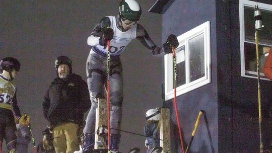 Lakers dominate at Crystal