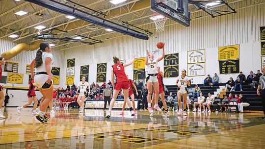 Lakers earn second win