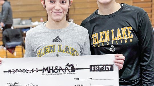 Lakers shine at districts
