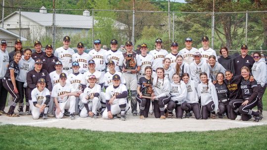 Lakers win district championships