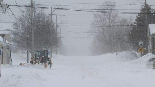 Leelanau Blizzard 2026: Locals brave whiteout conditions