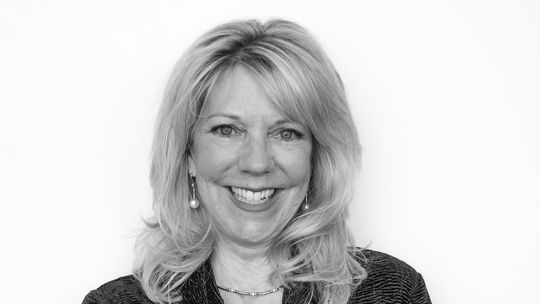 Michele Aucello: The Aurora Chaser