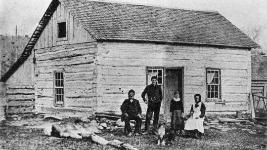 More prominent Elmwood settlers