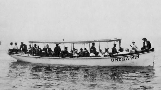 Northport: a center of shipping