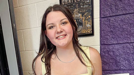 Paciorka awarded scholarship