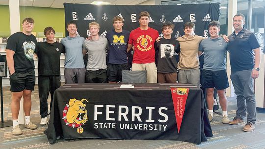 Plamondon commits to Ferris State