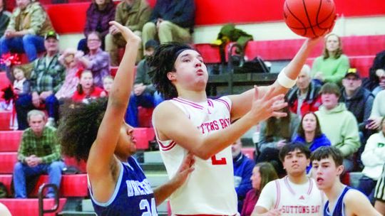 SB makes half court shot in loss