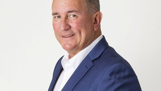 Schaub celebrates 25 years of service in real estate