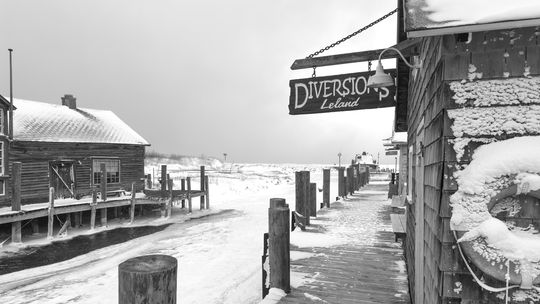 Snow flies; warm up follows