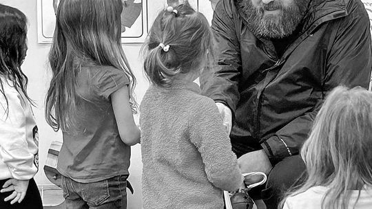 St. Mary students had an extra special treat when Rev. Ben Martin and Principal Glynn brought good cheer to the classroom. They handed out oranges and candy canes in celebration of the Feast Day of St. Nicholas, a fourth century bishop known for his generous gift-giving to the poor. Courte...