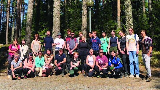 World Learning Club gives Leland students global perspective