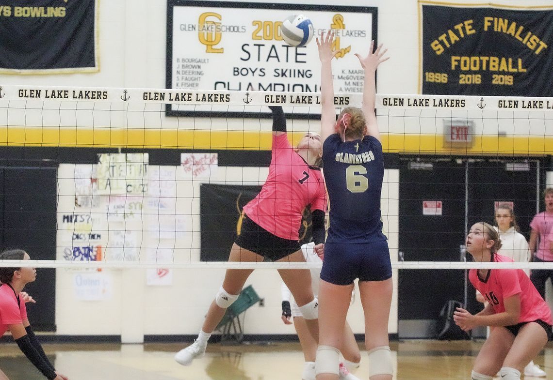 Comets prevail on senior night; Norse sweep Bear Lake