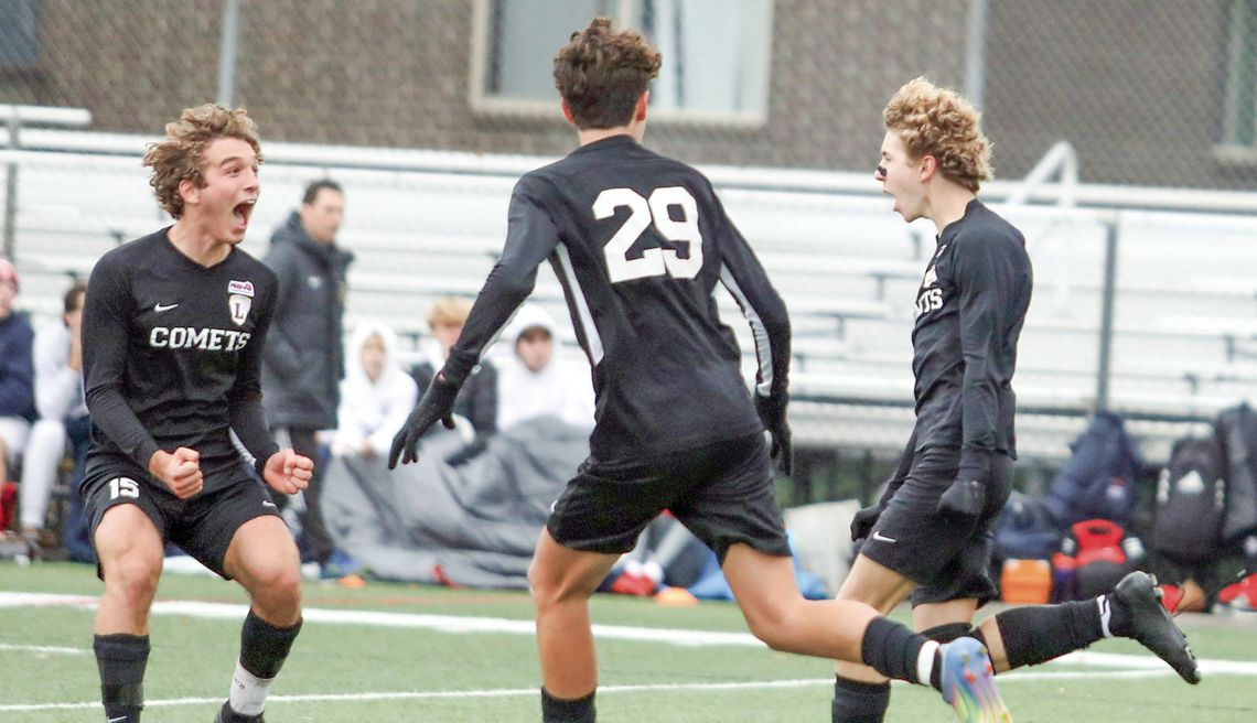 Comets taste glory; leaves legacy Comets taste glory; leaves legacy