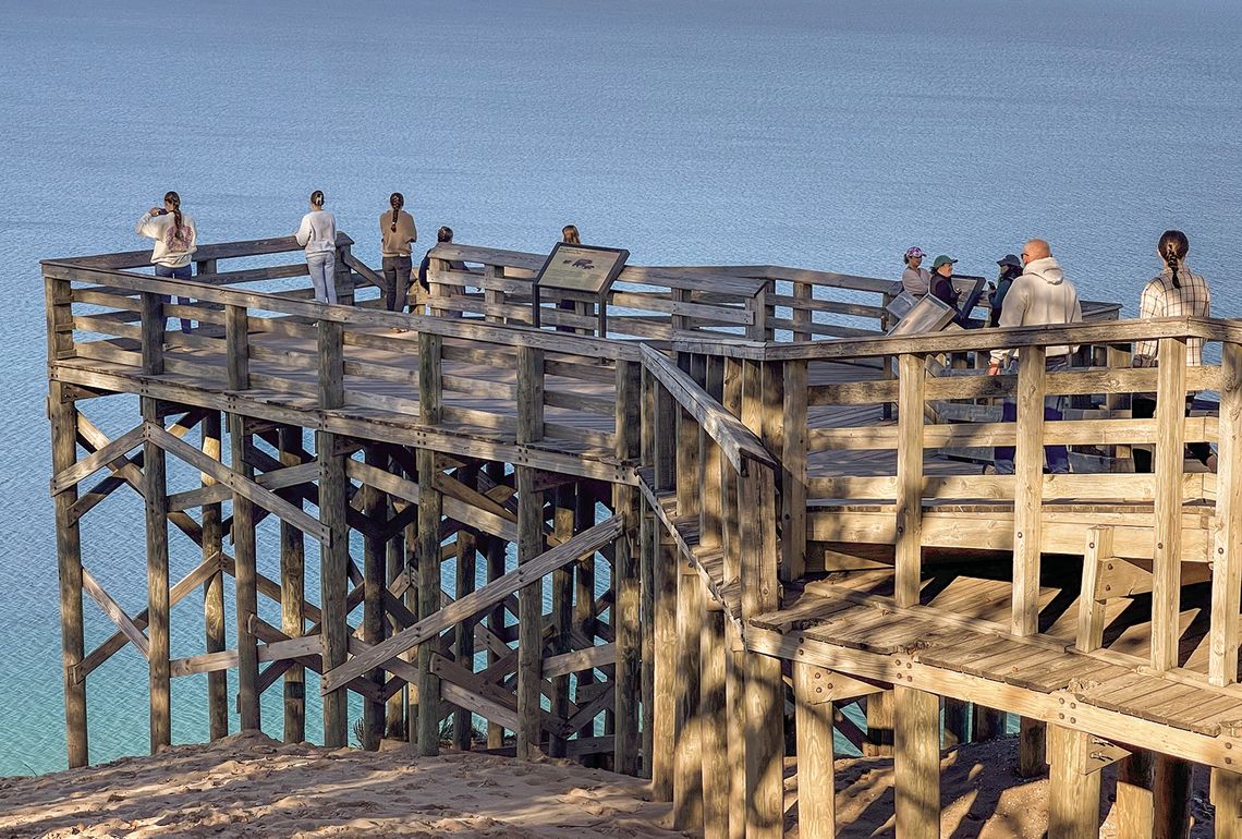Dunes Overlook platform removed