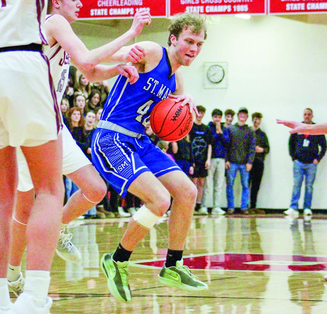 Eagles remain alive; shut out Norse