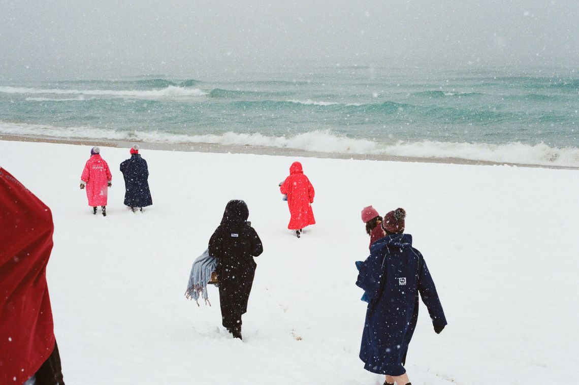 Empire Dippers get mindful in cold water