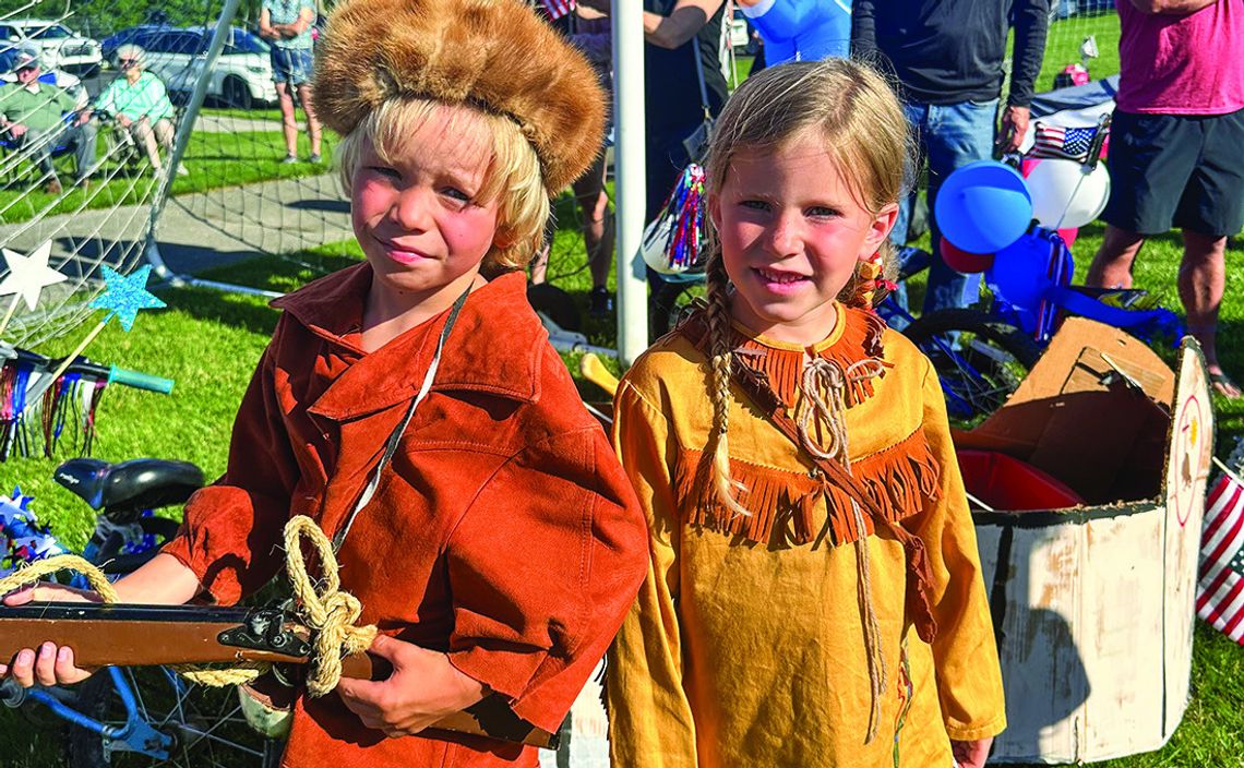 Ezra Bakker, 7, and sister Keilani Bakker, 5