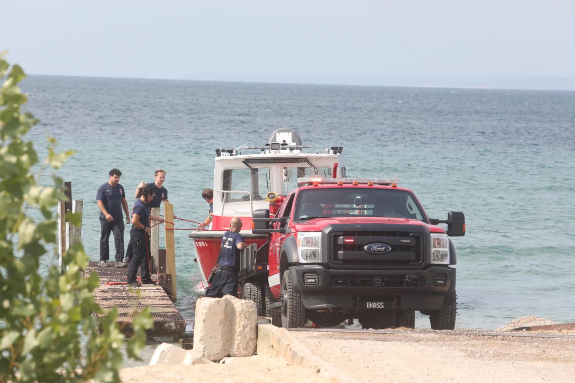 Four Rescued After High Winds Sweep Paddleboarders Four Rescued After High Winds Sweep Paddleboarders