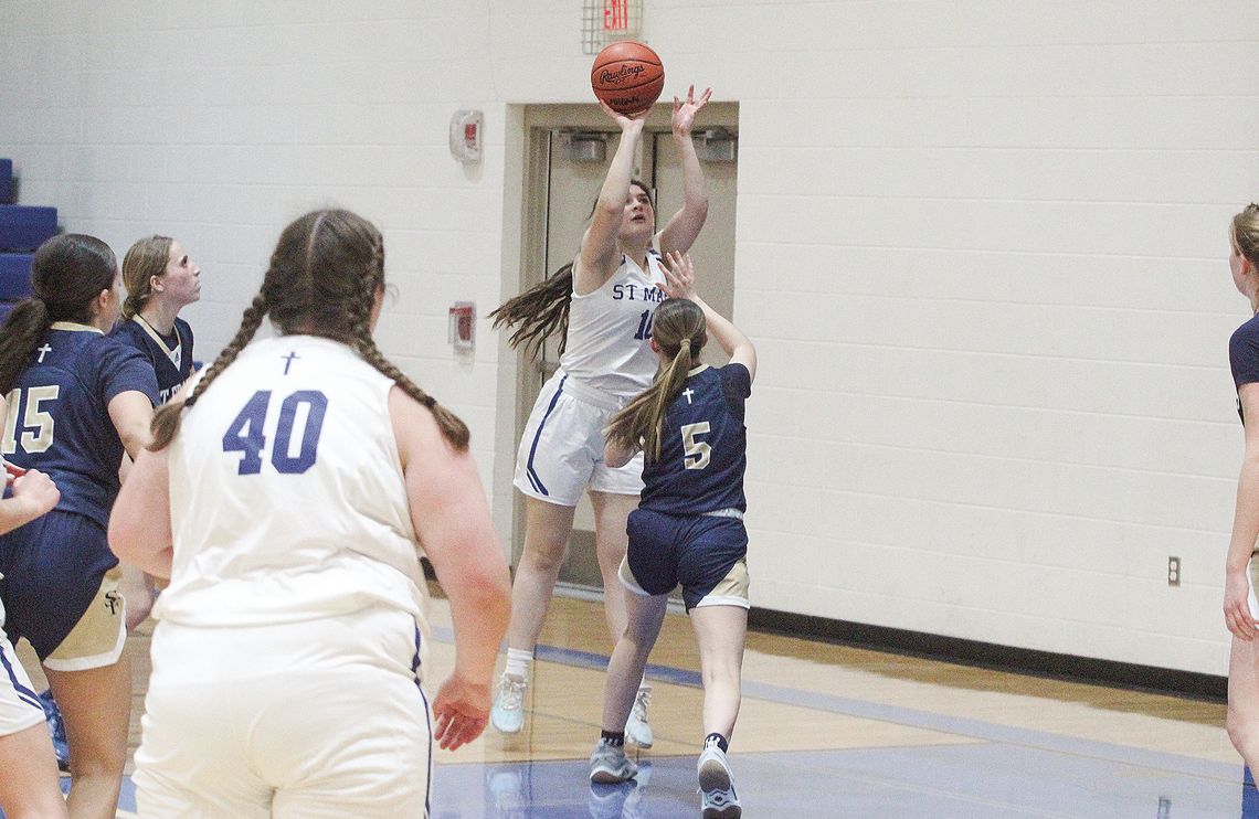 Girls Basketball roundup: Eagles defeat Glads