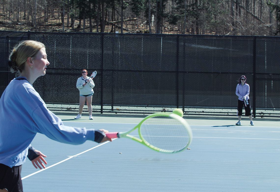Laker girls tennis enters second season