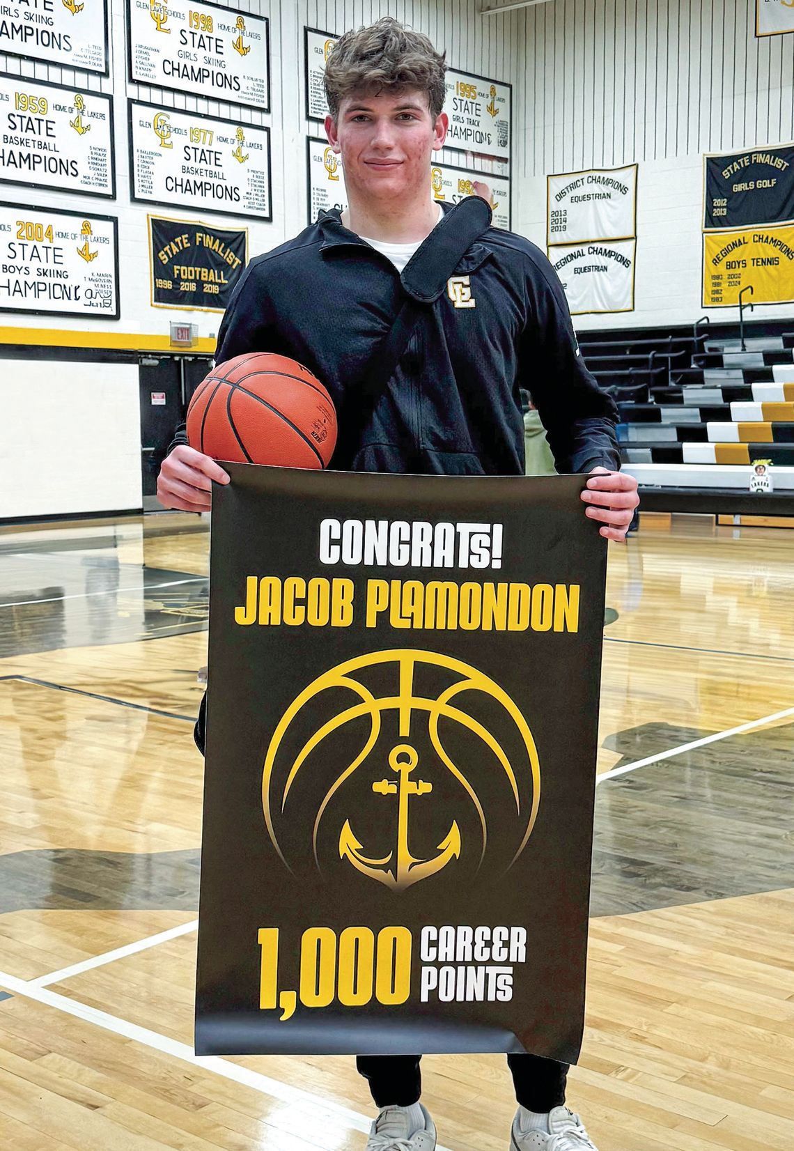 Lakers capture NWC; Plamondon scores a 1,000