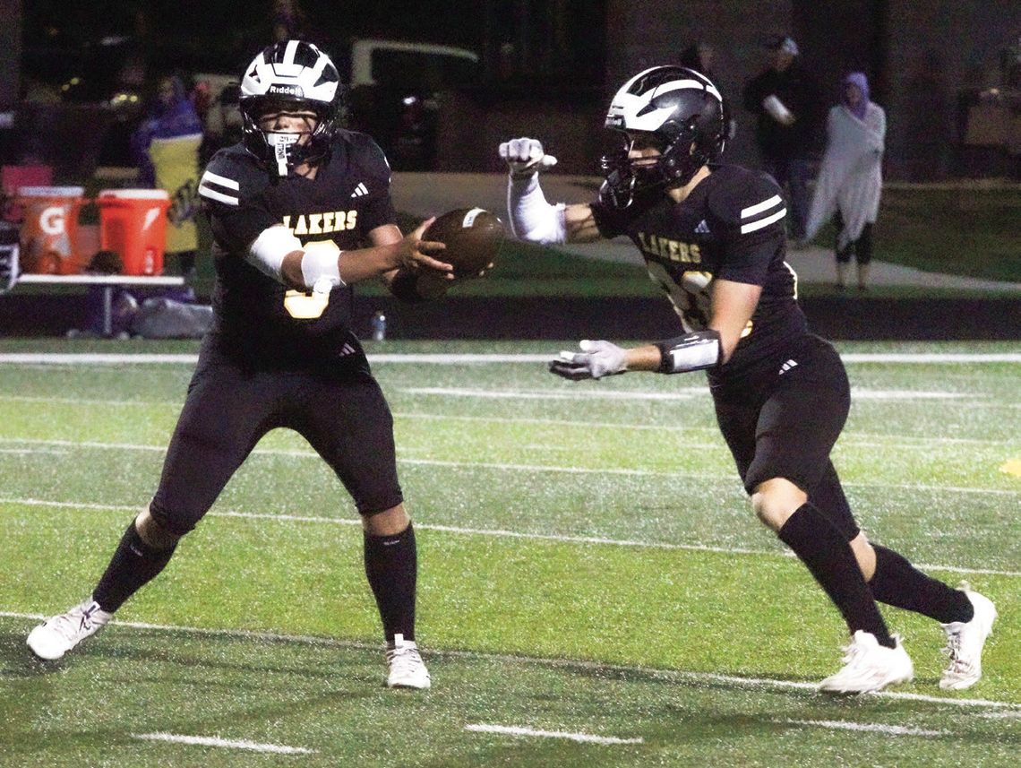 Lakers defeat Panthers, 42-7