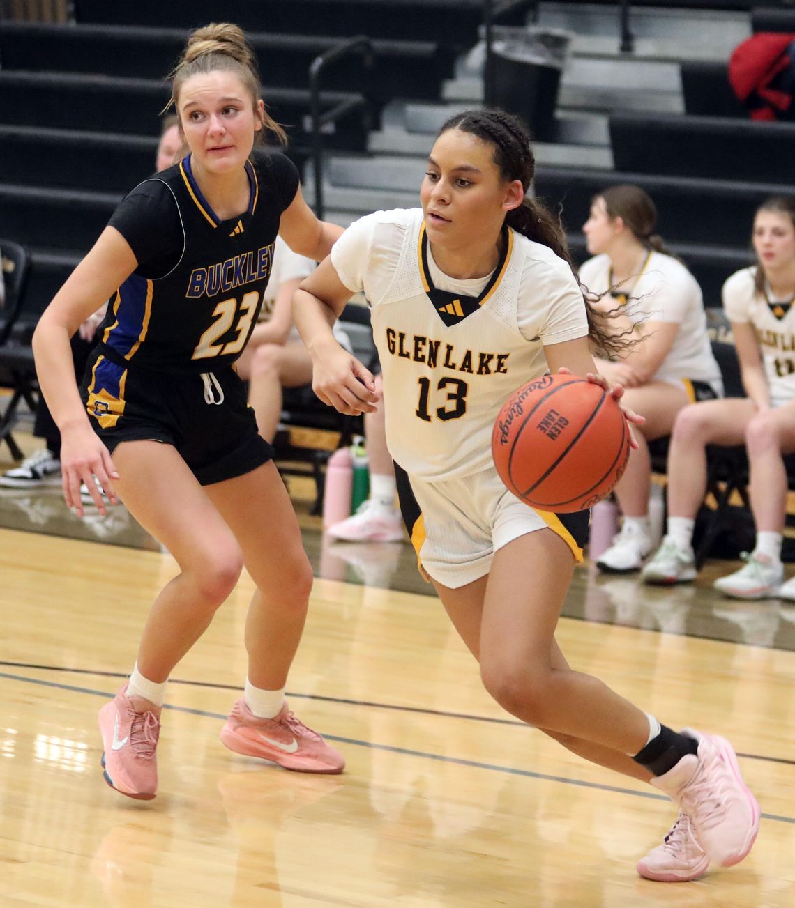 Lakers take control of NWC