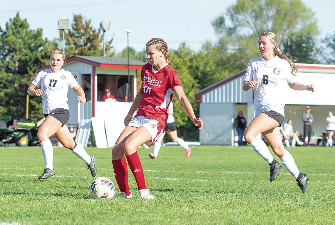Leland, SB fall in district semifinal Leland, SB fall in district semifinal