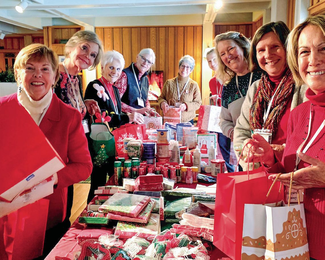 Little Garden Club donates cookie kits Little Garden Club donates cookie kits