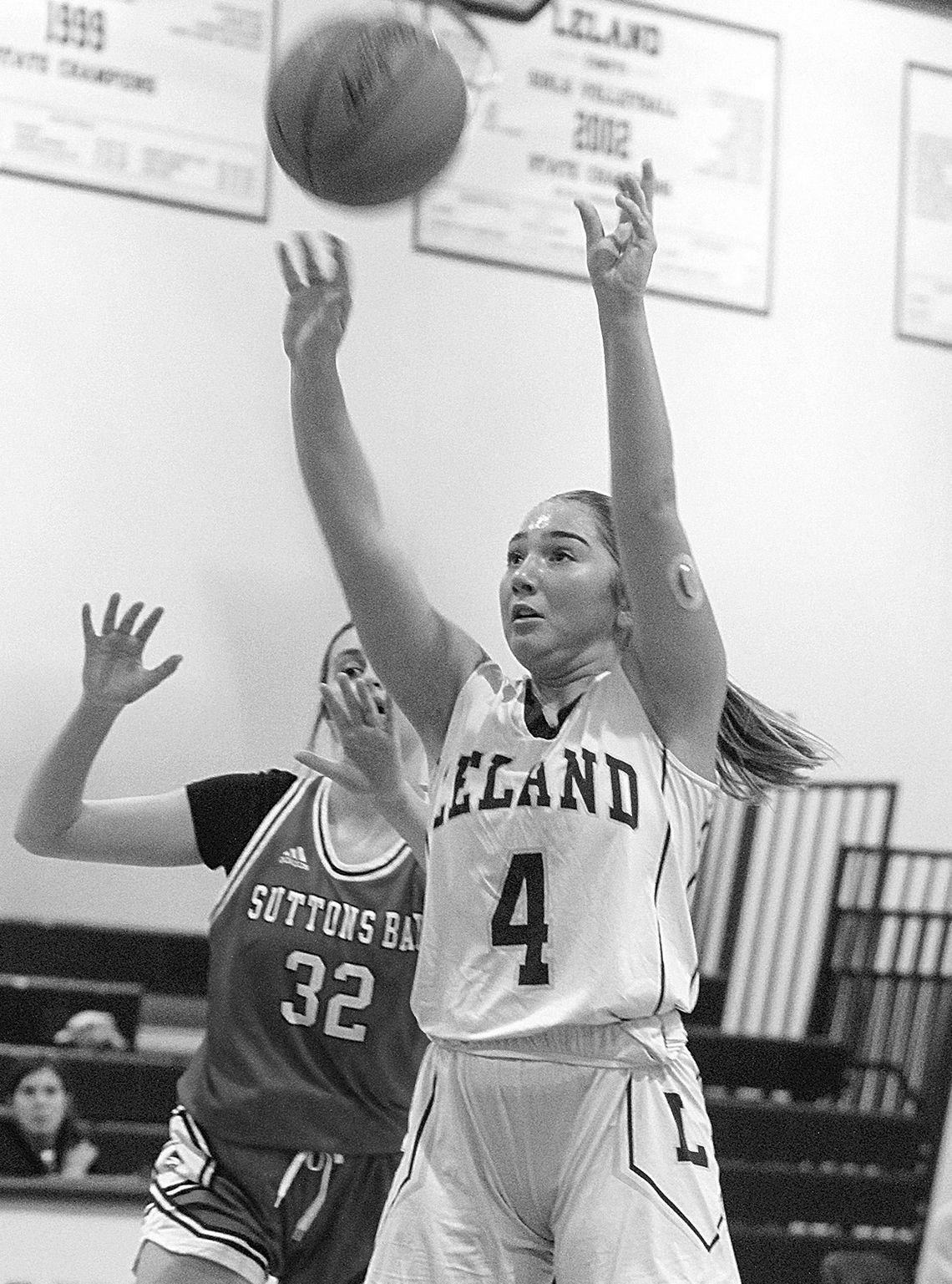 Leland senior Mallory Lowe drains mid-range shot against Suttons Bay earlier this season. Enterprise photo by Brian Freiberger