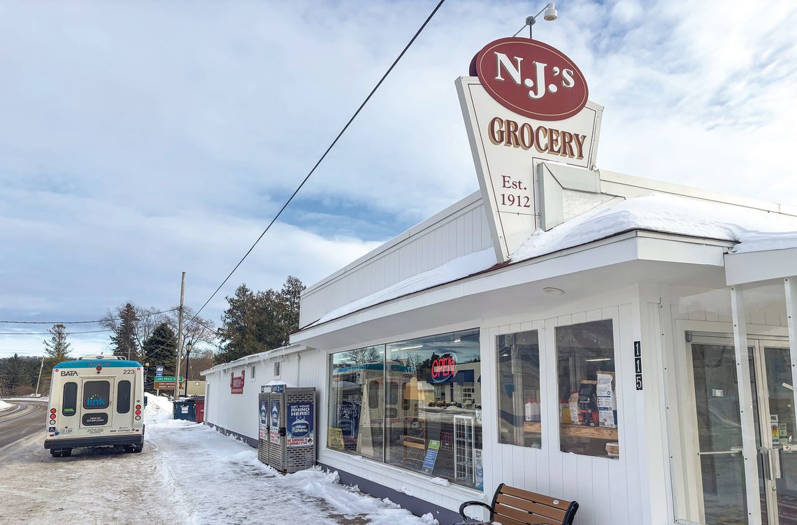 NJ’s Grocery reopens after fire NJ’s Grocery reopens after fire