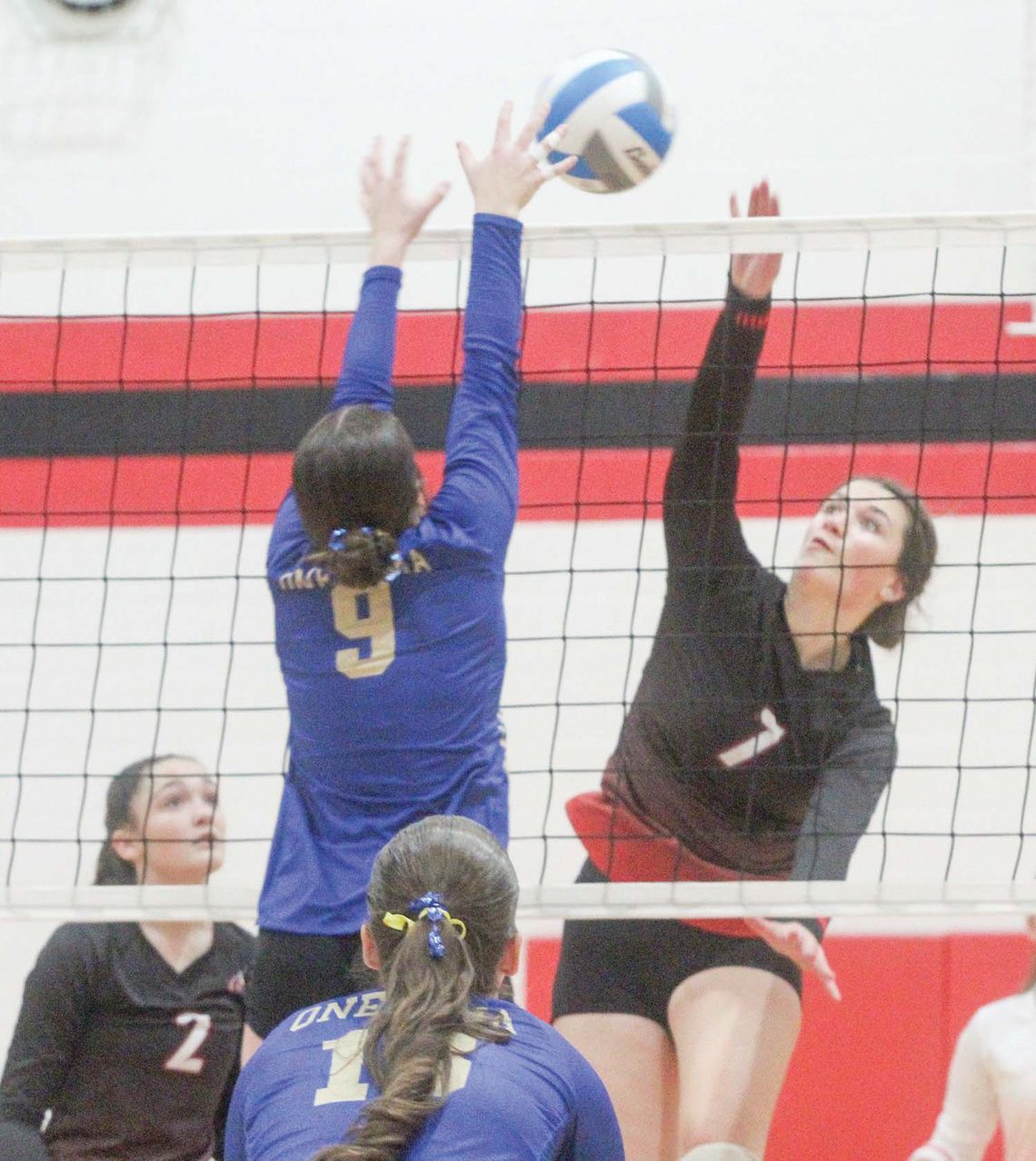 Norse fall in district championship