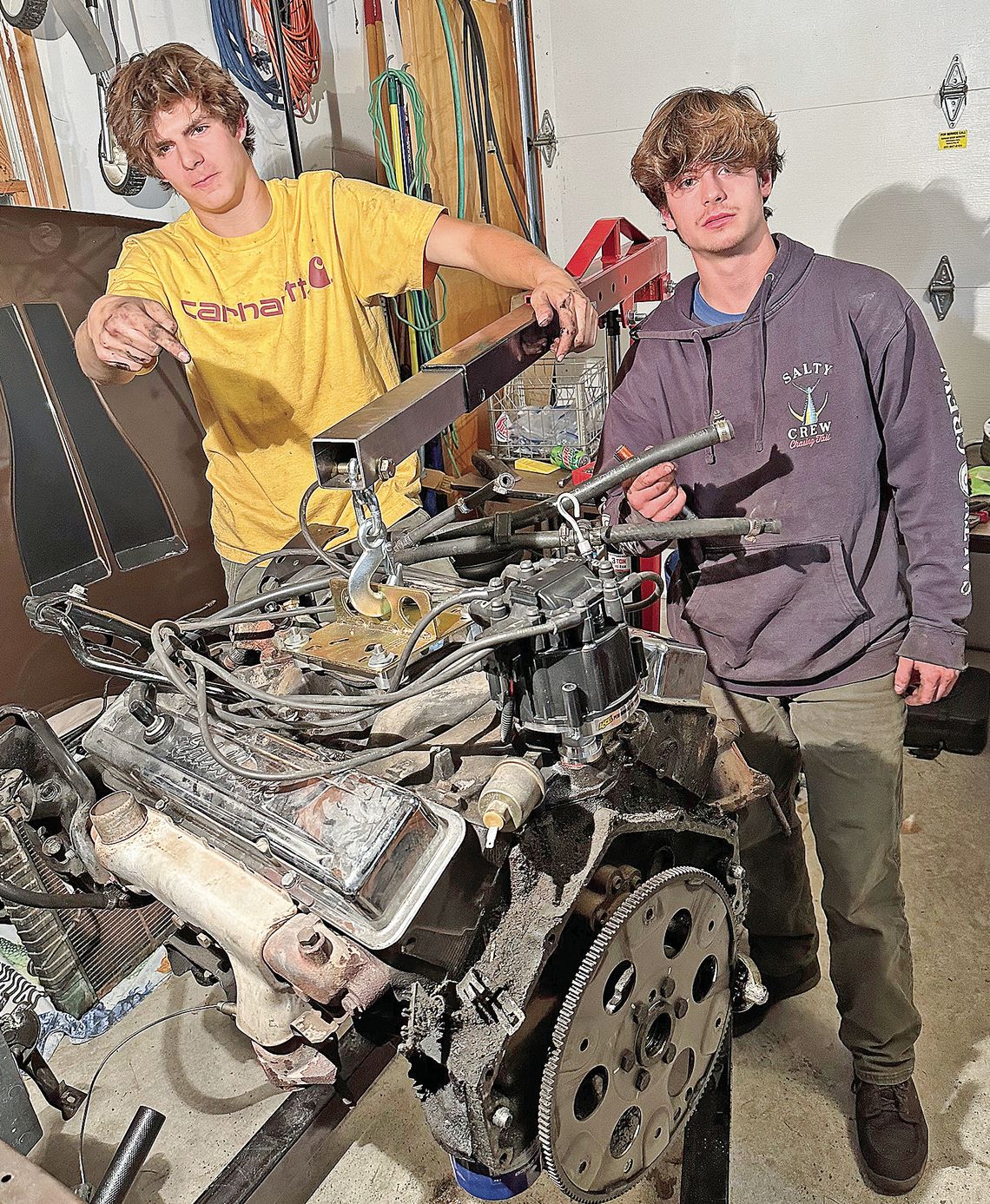Northport student replaces car engine for senior project