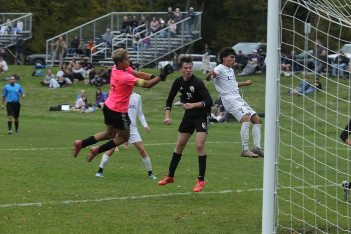Prep Sports: Leland soccer def. GL; SB Vball sweeps Huskies; Bears drop Comets Prep Sports: Leland soccer def. GL; SB Vball sweeps Huskies; Bears drop Comets