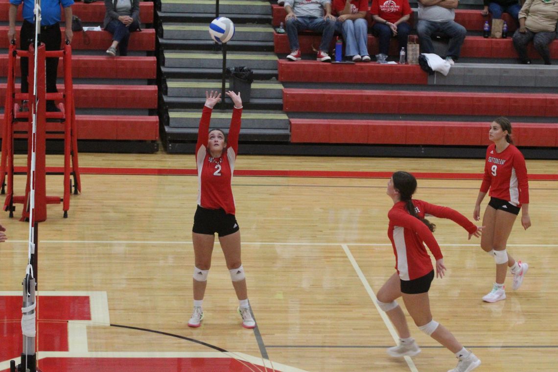 Suttons Bay volleyball undefeated; faces test against Frankfort tonight