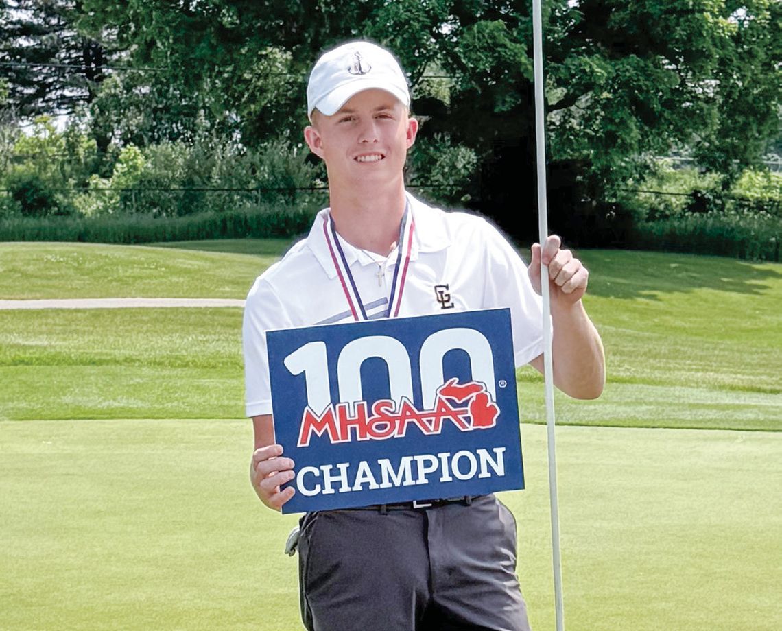 Top-10: Houtteman wins championship; Comets taste glory